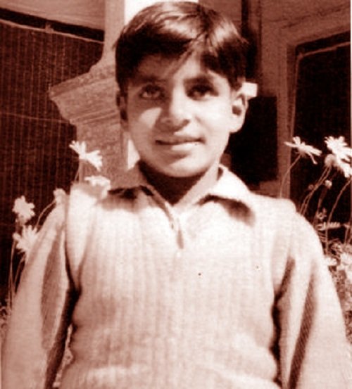 Amitabh Bachchan childhood pics