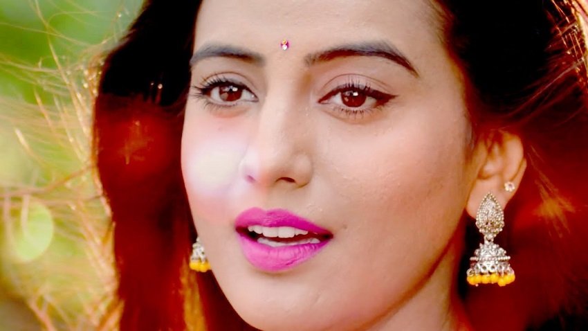 Akshara Singh Biography, Boyfriend, Hot Photos And Movies List